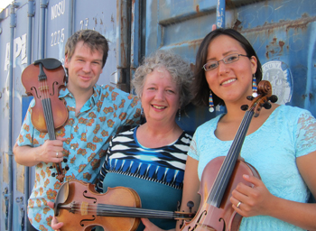 3 Fiddlers